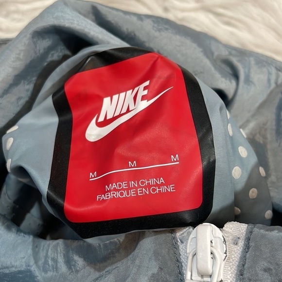 Nike Tech Aeroshield Moto Cape Jacket Dove Grey - Picture 3 of 12